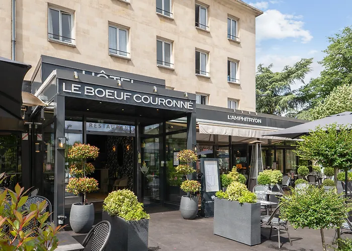 Hôtel Le Boeuf Couronné Chartres - Logis Hotels