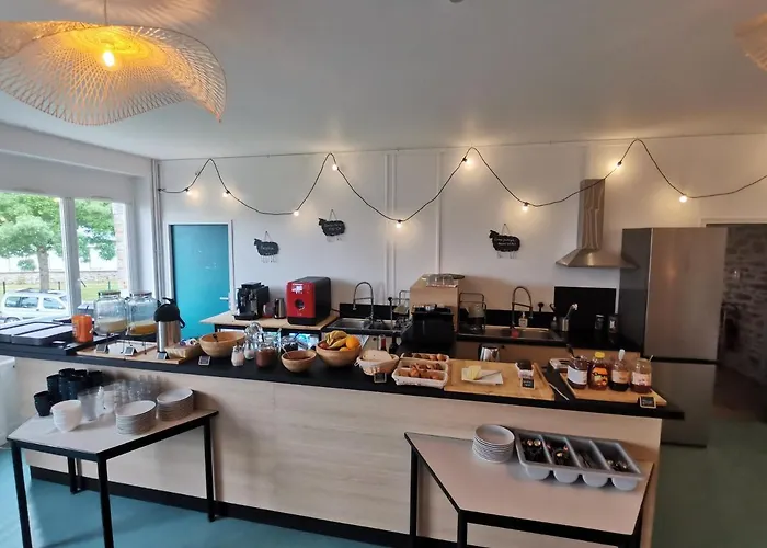 L'Etape du Mont, Family Hostel