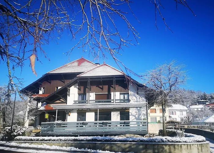 Logis hôtel Annecy nord / Argonay