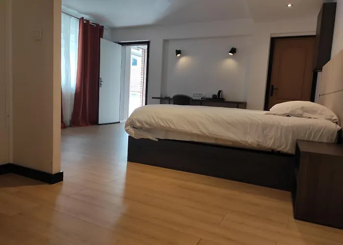 Modern'Hotel - Sncf - Centre Ville