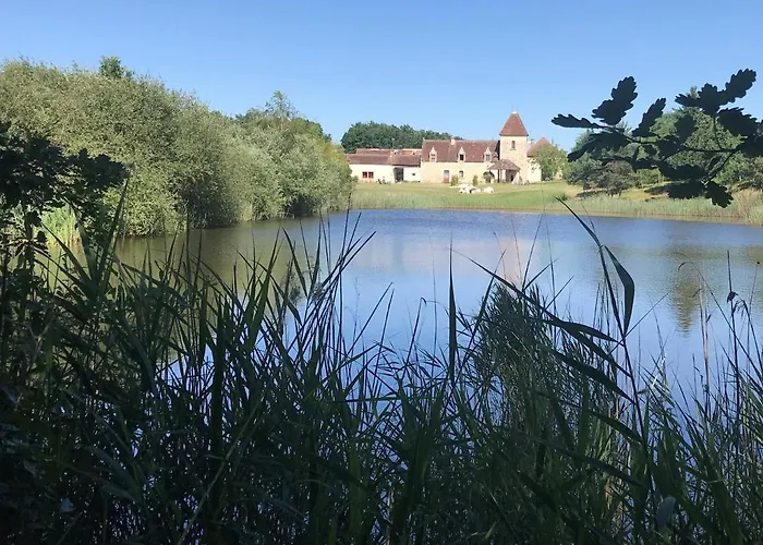Hotel The Originals Le Manoir de Pierre Levée