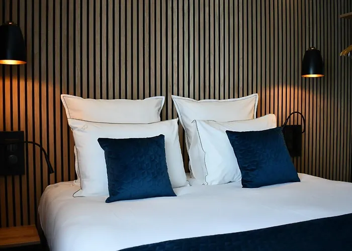 Le Cheval Blanc - Logis Hotel