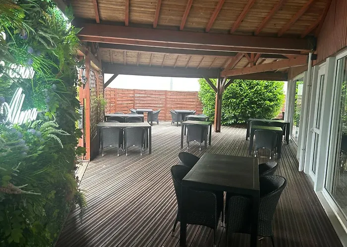 Hôtel Restaurant Clément ADER
