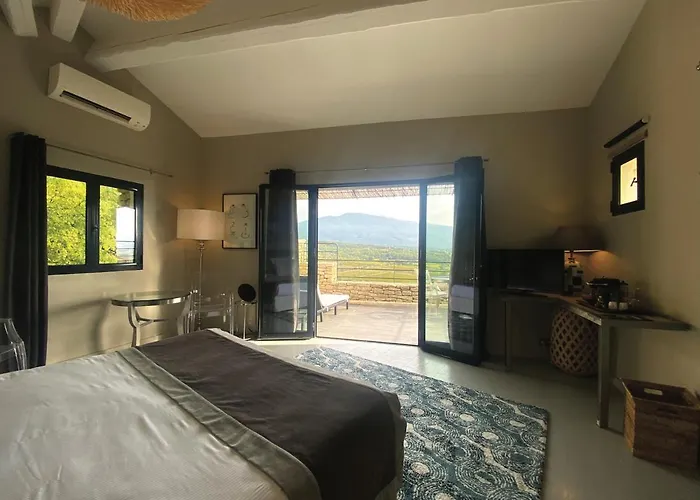 Hotel La Maison De Crillon