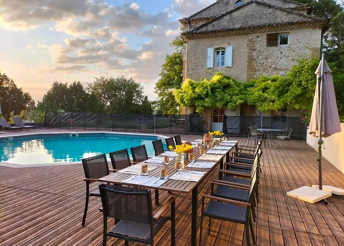 Château MontPlaisir charming b&b in Provence Valréas