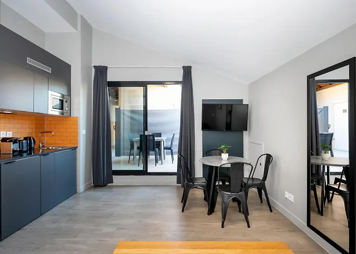 Staycity Aparthotels Centre Vieux Port