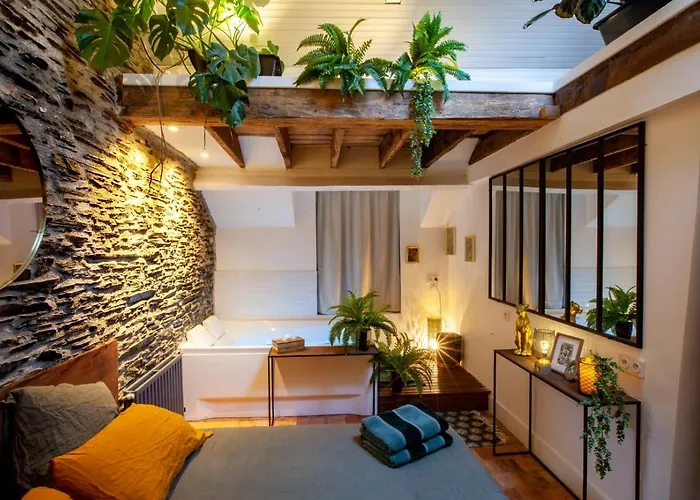 Love Room Boheme Les Petits Plaisirs Angers