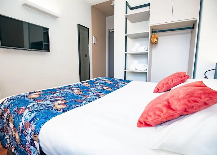 Logis Hotel De France - Face A La Mer