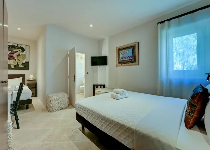 Hostellerie Le Paradou
