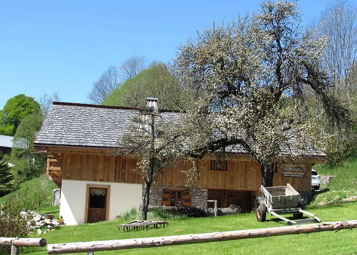 Chez La Fine Bed & Breakfast Les Gets