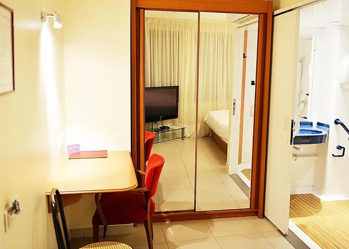 Hotel De Rosny Tours