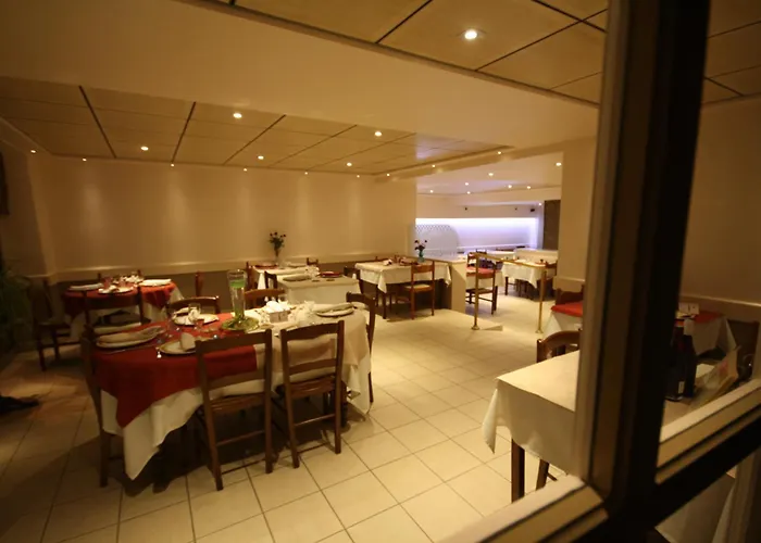 Logis Hotel L'ange Couronne