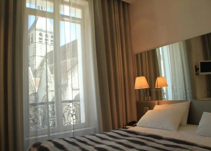 Le Cesar Hotel