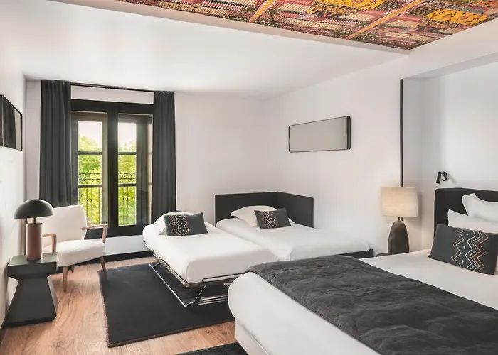 Maisons du Monde Hôtel&Suites - La Rochelle Vieux Port