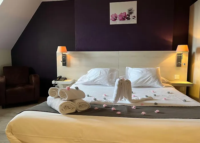 Brit Hotel Du Dauphin L'Aigle