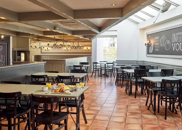 B&B HOTEL Orly Rungis Aéroport 3 étoiles