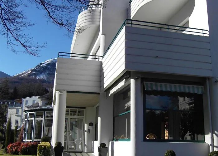 Logis Hôtel Le Miramont