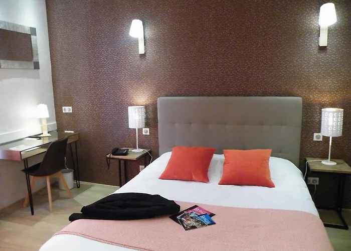 Brit Hotel Roanne - Le Grand Hôtel