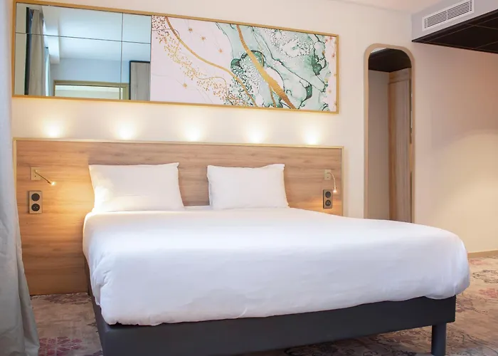 Brit Hotel Bordeaux Aéroport - Le Soretel