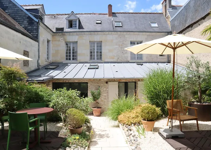 Hotel De Biencourt