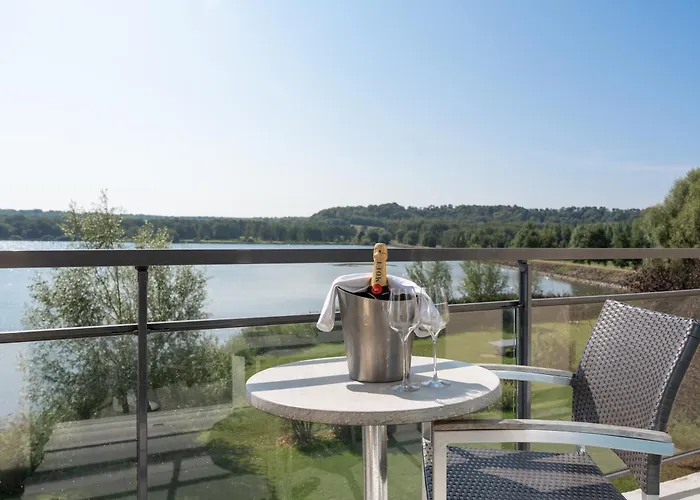 Hôtel du Golf de l'Ailette, The Originals Relais (Qualys-Hotel)