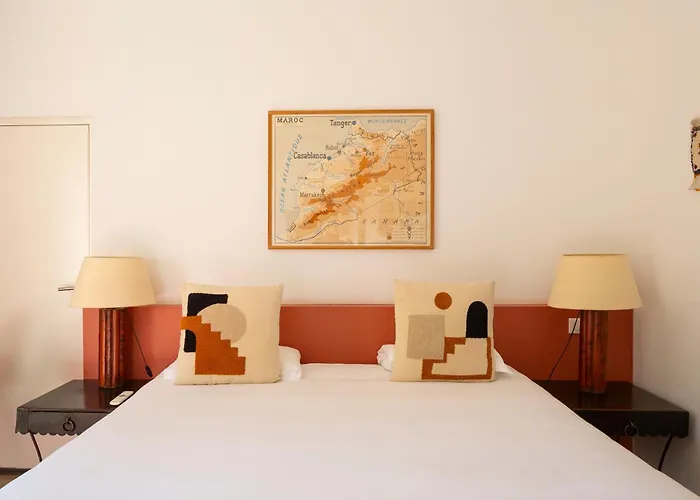 Hotel 96