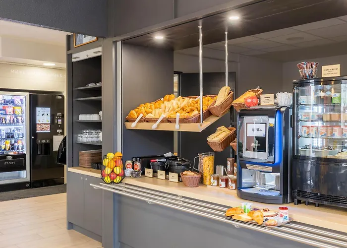 B&B HOTEL Auxerre Monéteau