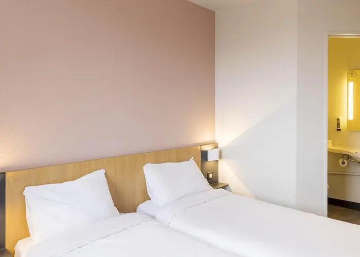 B&B HOTEL Auxerre Monéteau