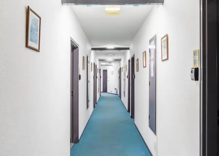Hôtel La Nonette ASTERIX, CDG AIRPORT&PARIS CENTRE