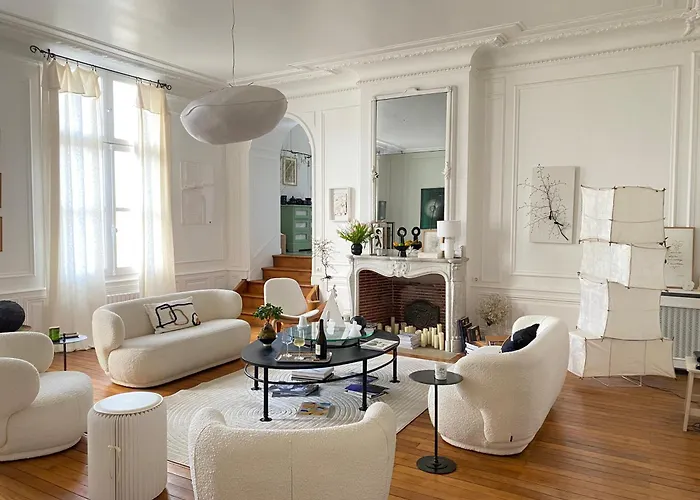 Maison Hulotte