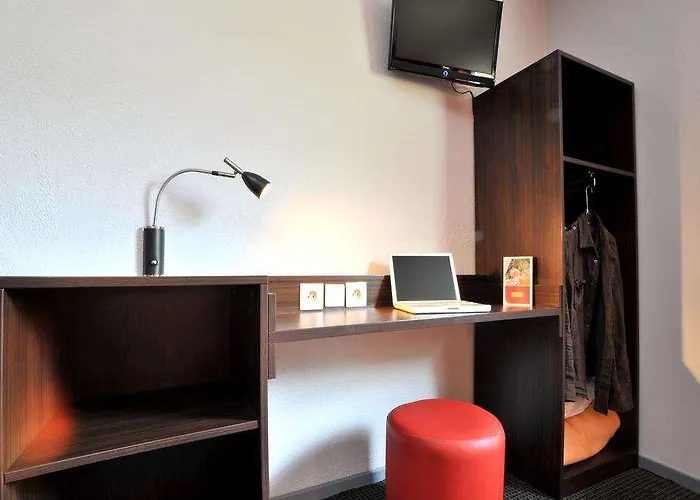 Brit Hotel Saint Quentin Nord