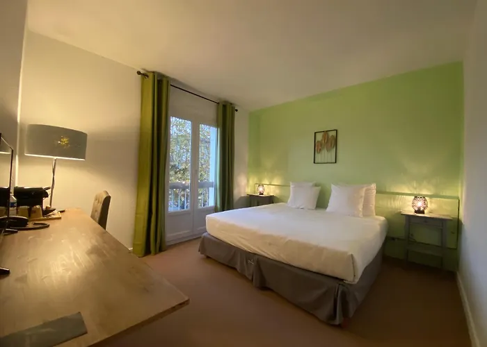 Logis Hôtel Médiéval, Montélimar Nord