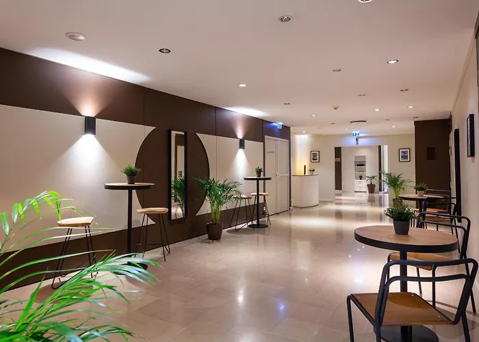 Hotel Du Port Nogent-sur-Marne