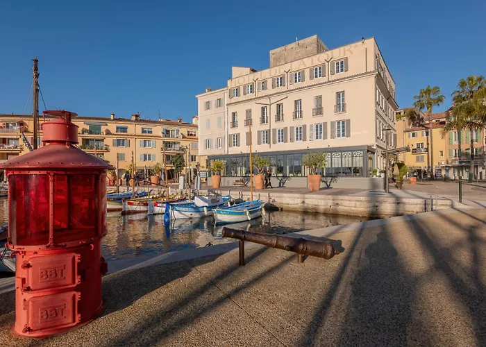 Hotel Restaurant De La Tour Sanary-sur-Mer