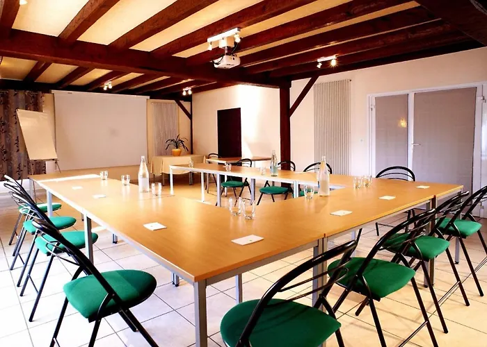 Logis Hotel Le Laurier Fleuri