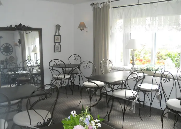 Hôtel Saint Louis chambres et appartement