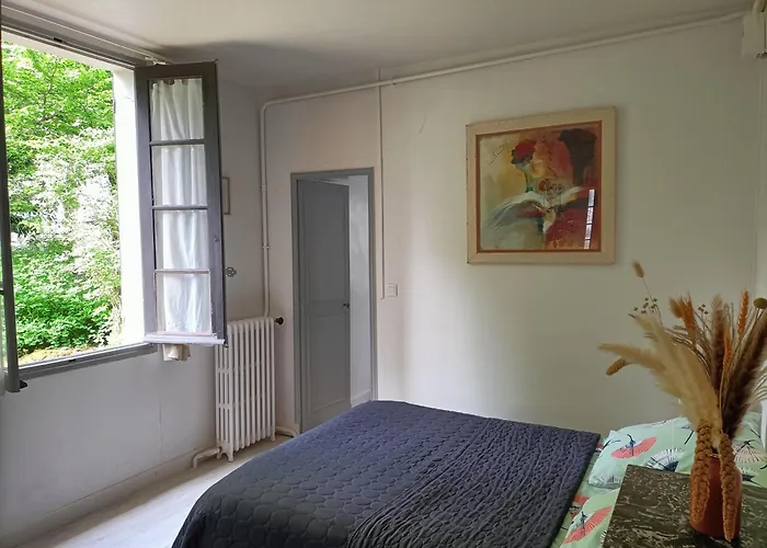 VILLA ESPERANZA Suite de plain-pied, indépendante, 1 à 4 personnes proche Zoo de Beauval et châteaux de La Loire Valençay