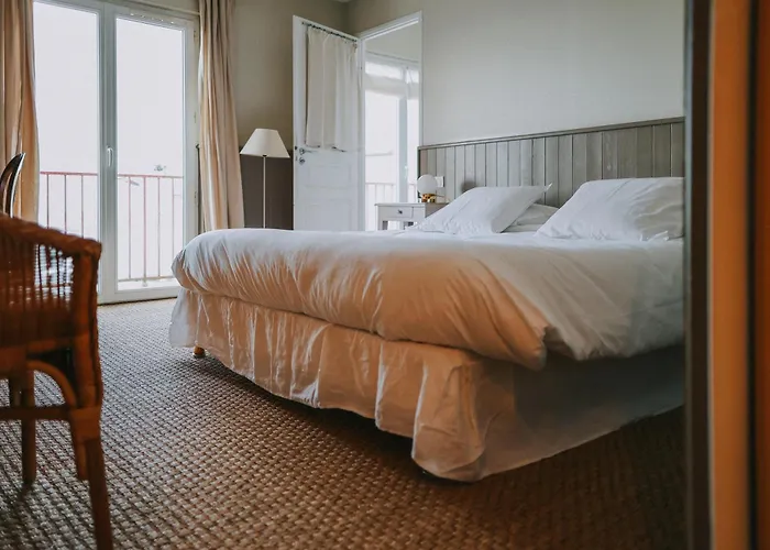 Rivage, Chambres et Table