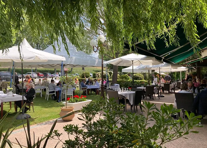 Logis de France Hôtel Restaurant La Bombardière