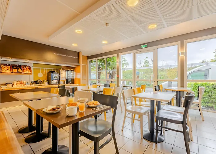 B&B HOTEL Valenciennes