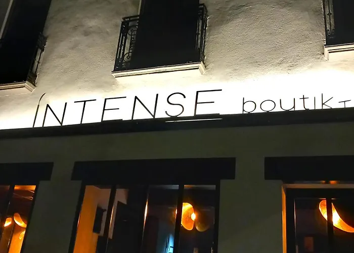 Intense Boutik-Hôtel