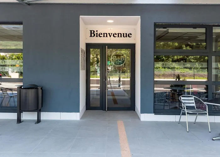 B&B HOTEL Aix-les-Bains
