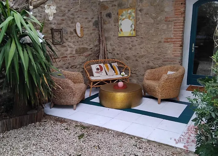 La Belle D'Ame - Guest House Prades