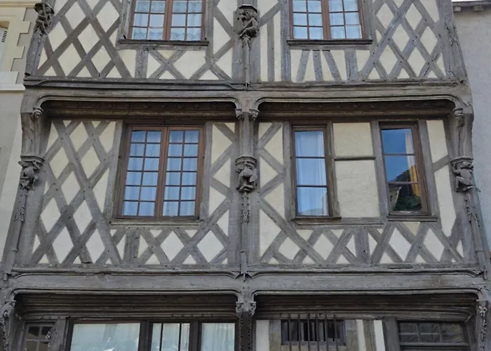 Maison des Acrobates Blois