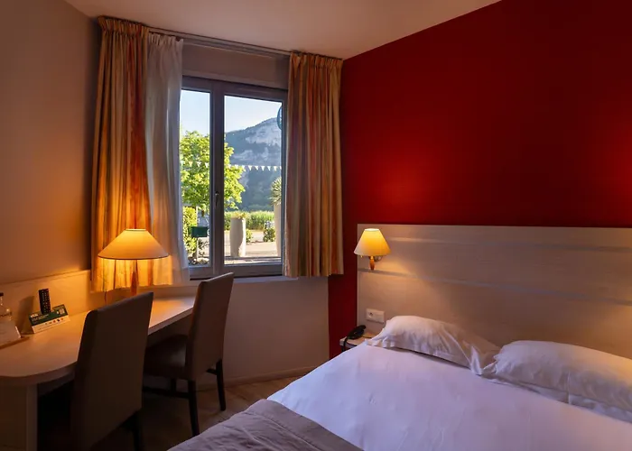 Logis Hotel L'Embarcadere