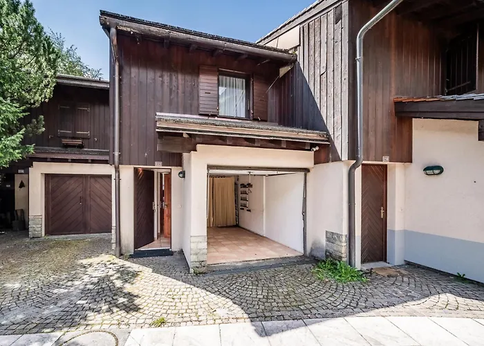 Eden Hotel, Apartments And Chalet Chamonix Les Praz