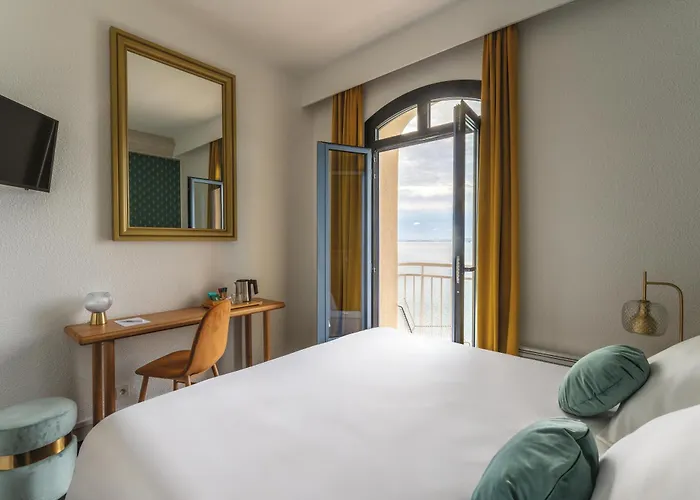 Hôtel Morgat Le Grand Hôtel De La Mer
