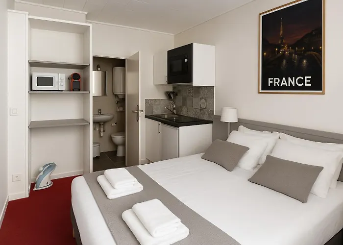 Hotel Du Parc Montsouris