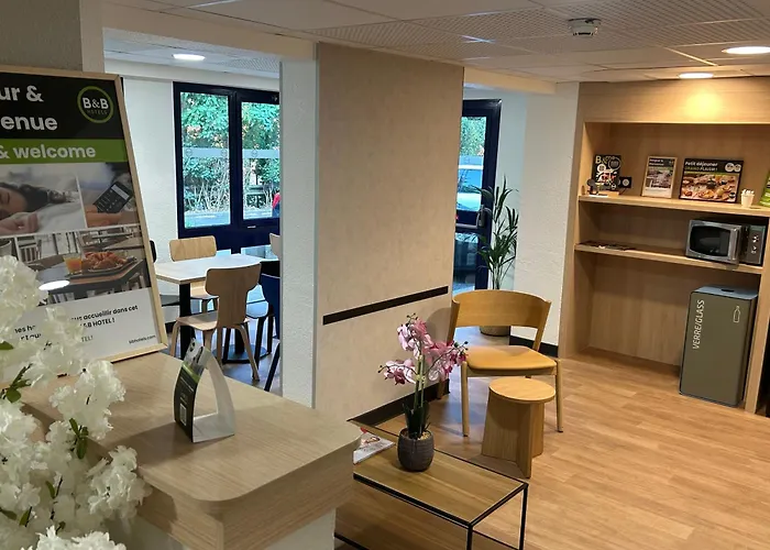 B&B HOTEL Viry-Châtillon