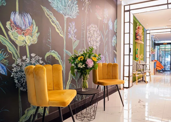 Ibis Styles Paris Batignolles Hotel